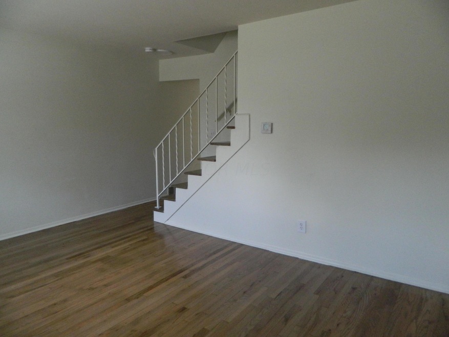 1975 Dunbar Dr unit A, Columbus, OH 43224 - photo 1