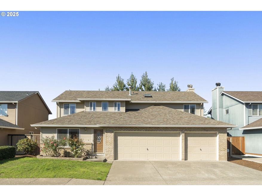 Sold $572,000 • Co-Listing Agent