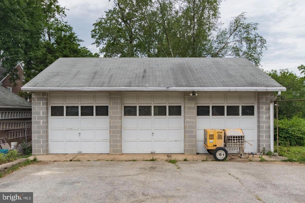 660 Loraine St unit GARAGE, Ardmore, PA 19003 - photo 1