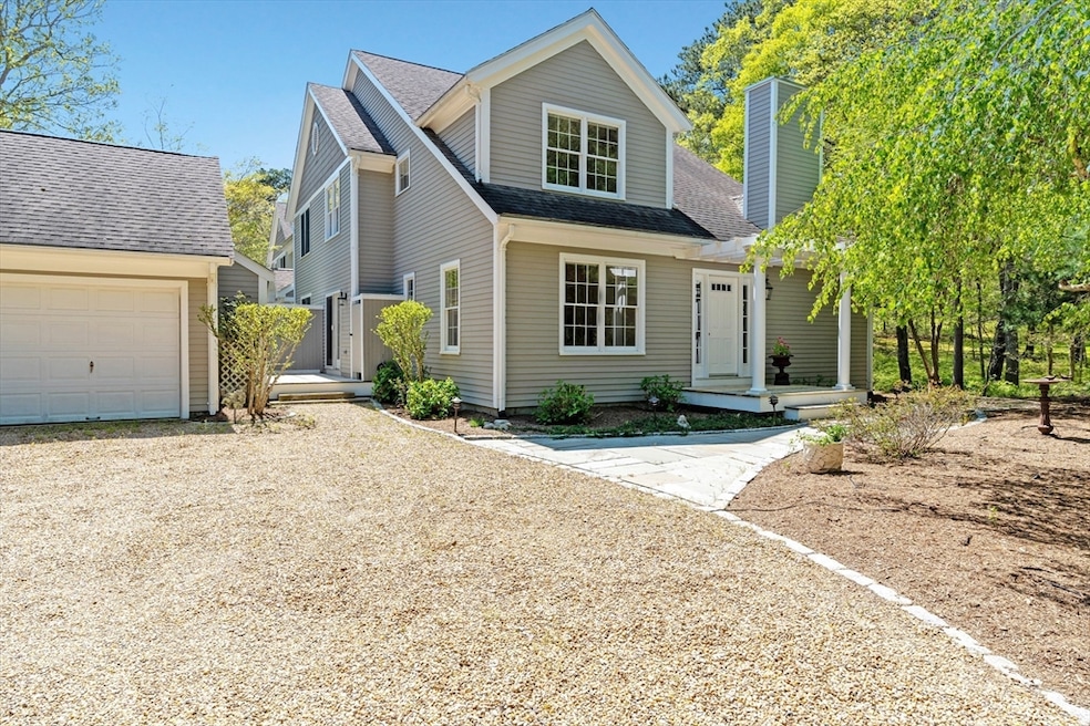 261 Sandpiper Ln unit 12, Vineyard Haven, MA 02568 - photo 1