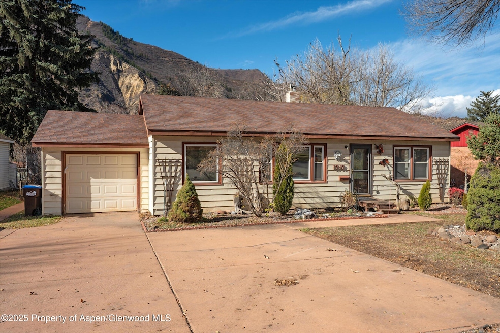 1717 Grand Ave, Glenwood Springs, CO 81601 - photo 1