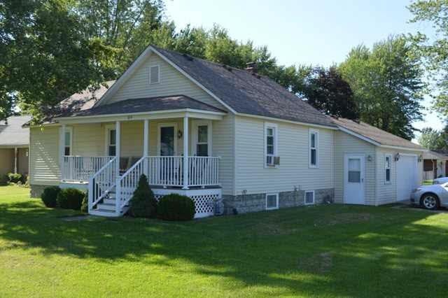 1814 Center St, Carleton, MI 48117 - photo 1