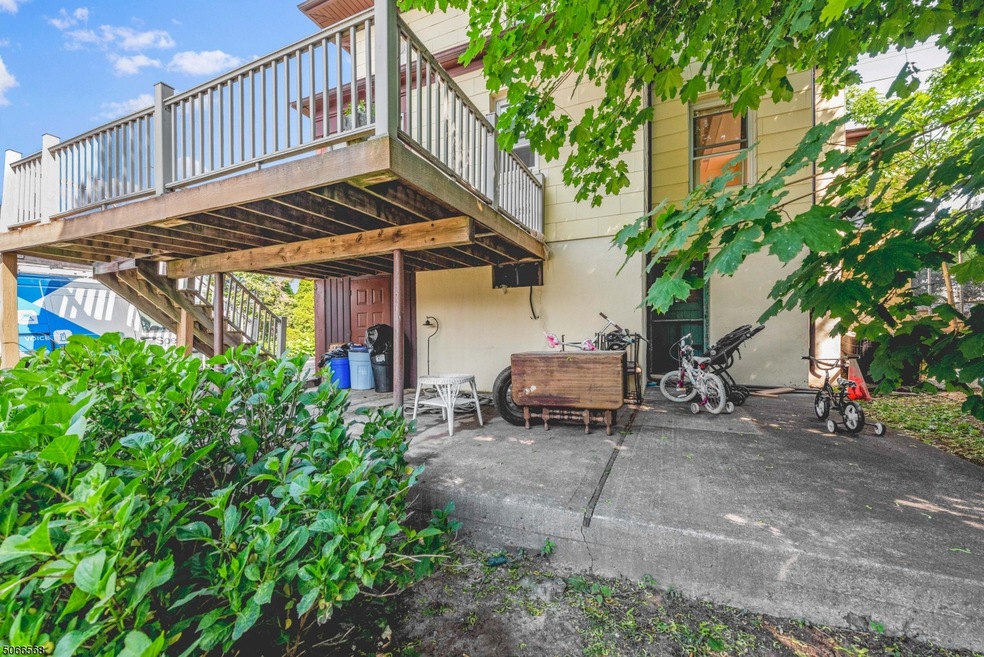 449 Ridge Rd unit 2, Lyndhurst, NJ 07071 - photo 1