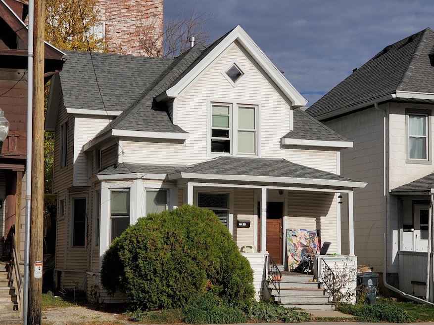217 N Bassett St, Madison, WI 53703 - photo 1