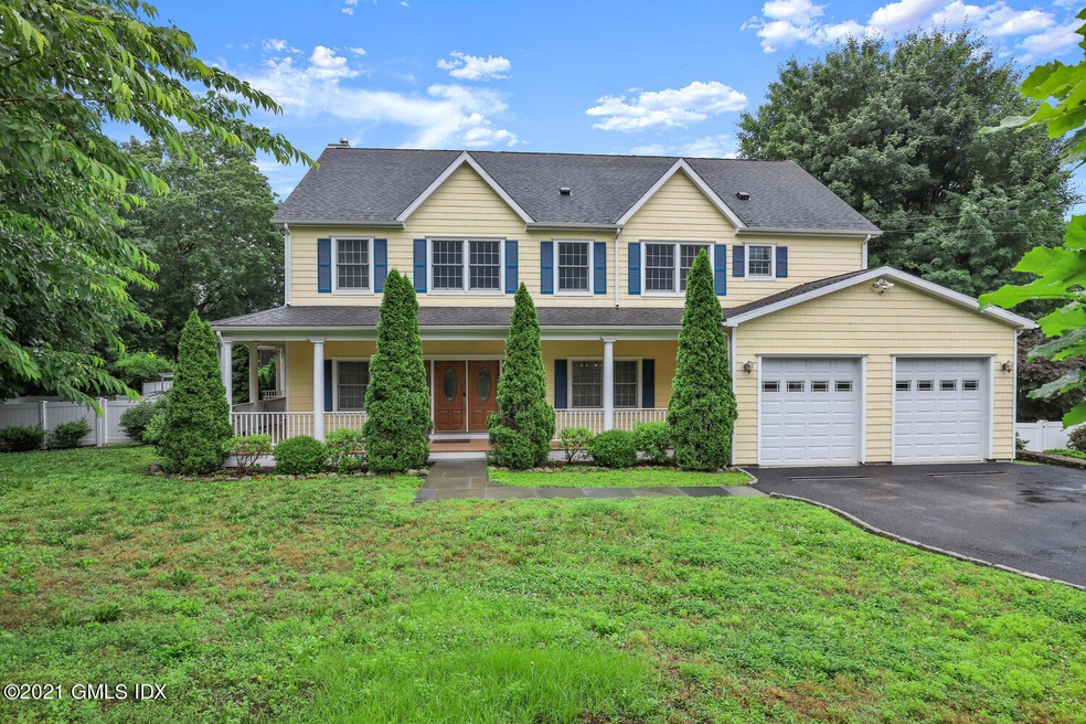 39 Halock Dr, Greenwich, CT 06831 - photo 1