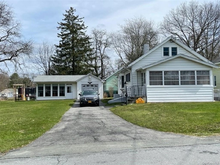 14 Finneran Ln, Pine Bush, NY 12566 - photo 1