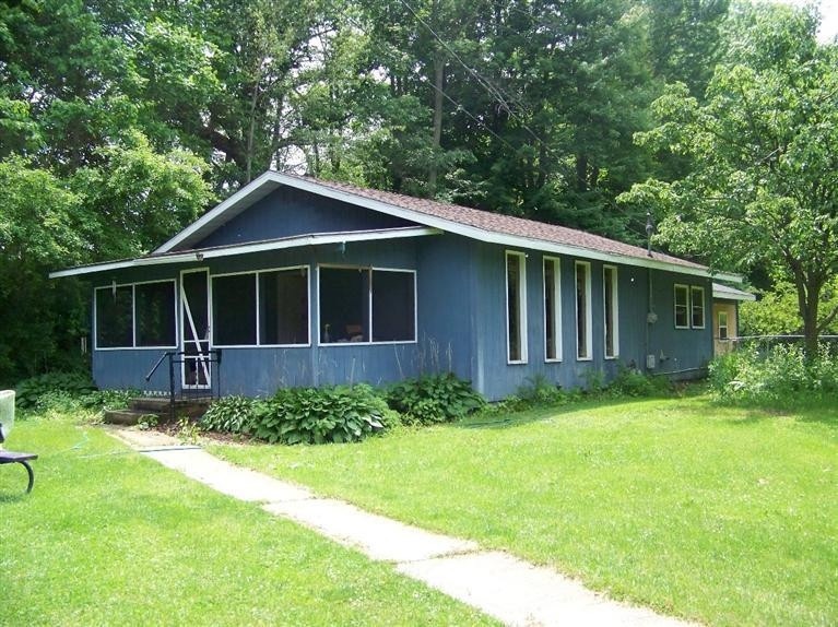 500 E Us Highway 20, La Porte, IN 46350 - photo 1