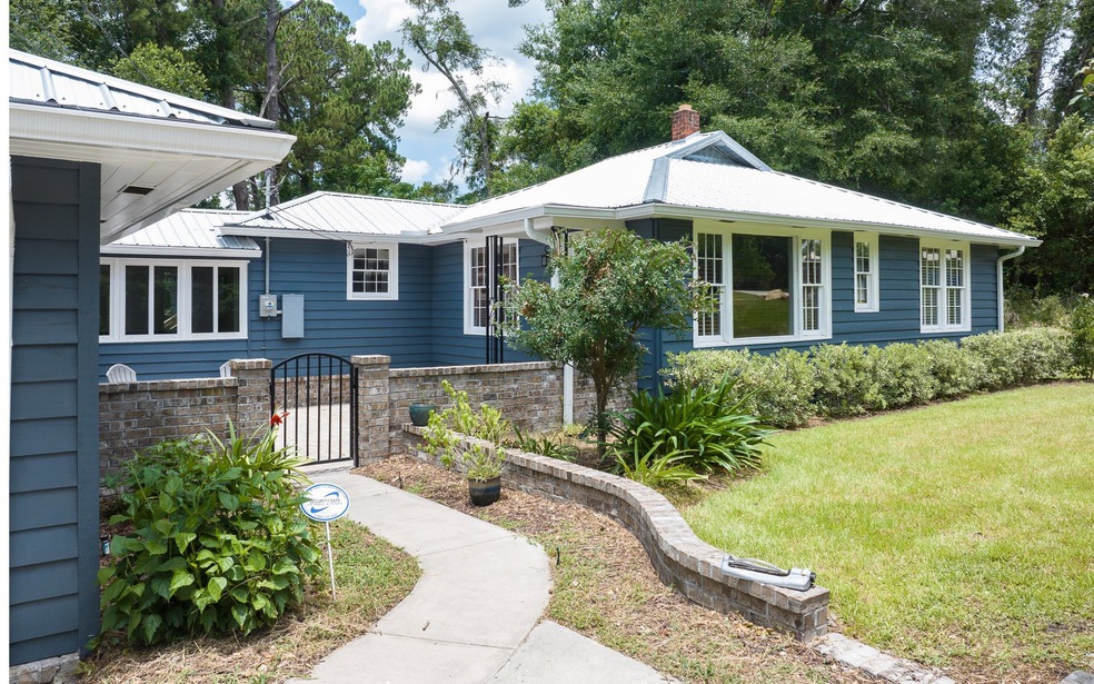 1061 NW Eadie St, Lake City, FL 32055 - photo 1