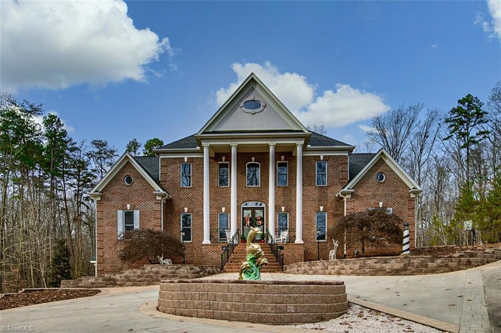 2462 Mountain Lake Rd, Asheboro, NC 27205 - photo 1