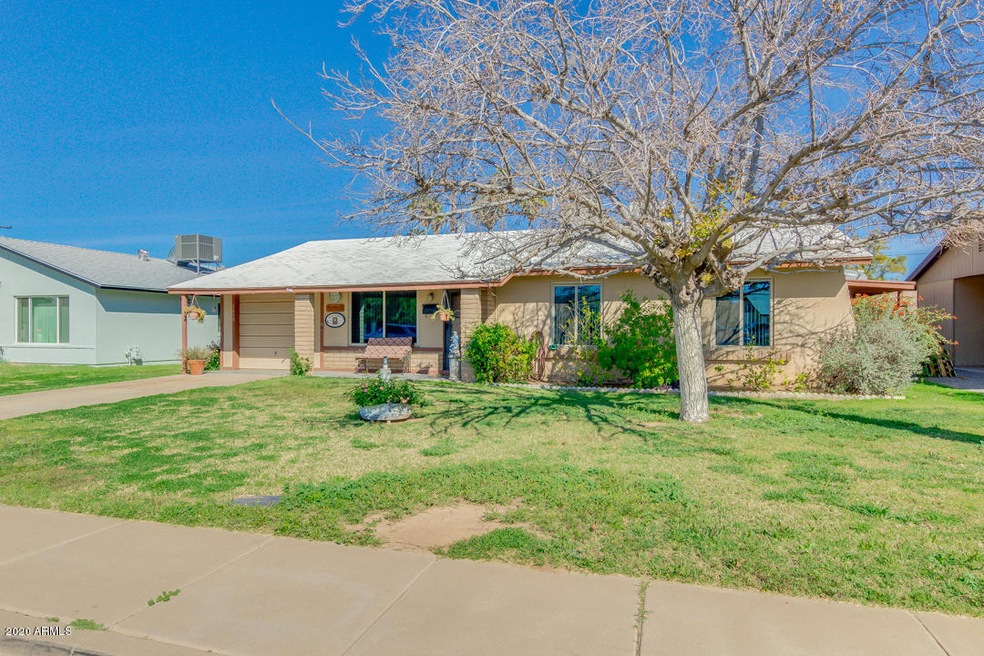 3 bedroom home in Mesa with no HOA