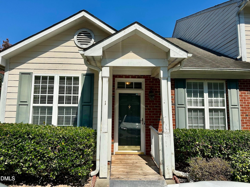 1 Signet Dr unit A17, Durham, NC 27704 - photo 1