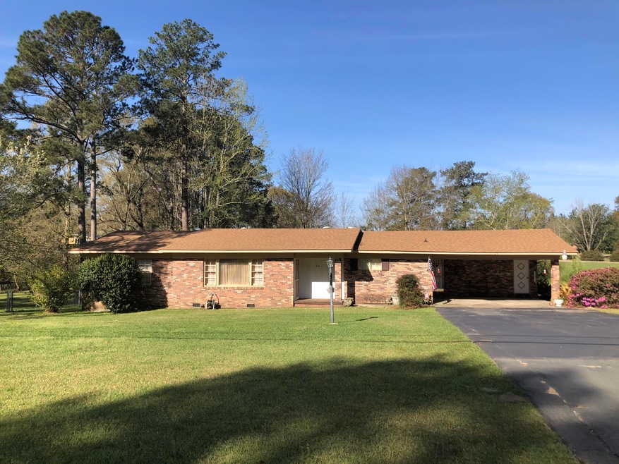 24 Hillcrest Dr, Laurel, MS 39440 - photo 1