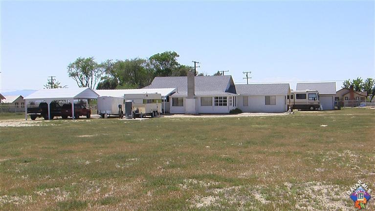 3545 Mojave Tropico Rd, Rosamond, CA 93560 - photo 1