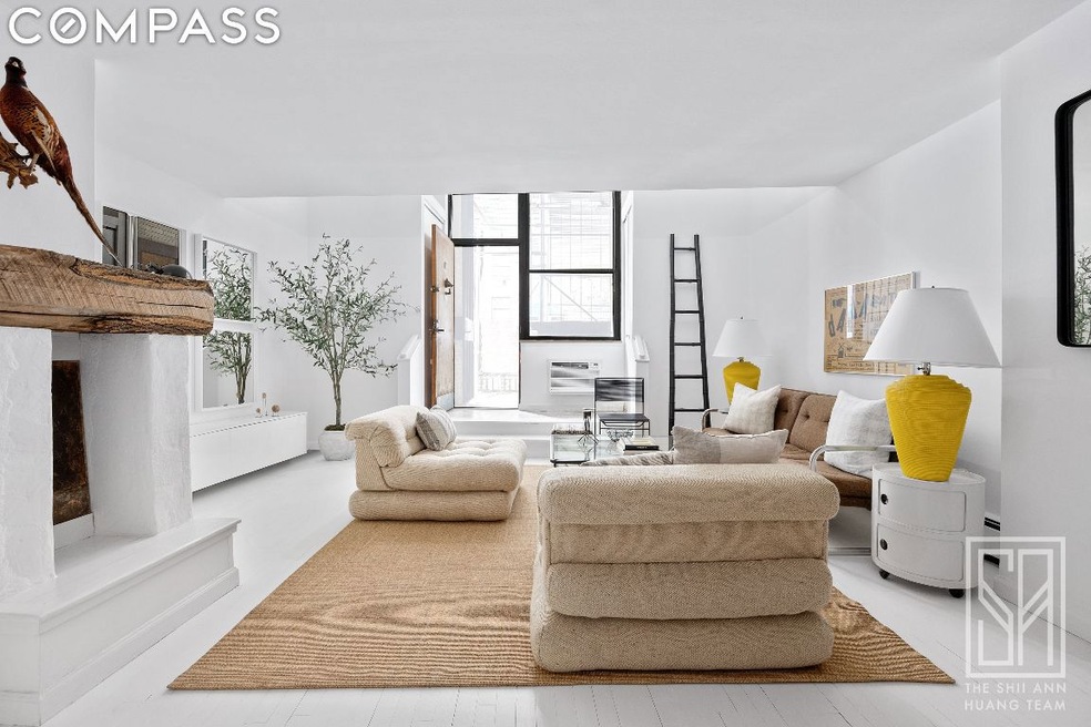 Sold $2,400,000 • Co-Listing Agent