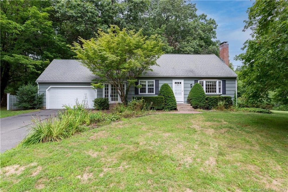 28 Blueberry Ln, Avon, CT 06001 - photo 1