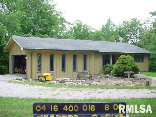 2009 Eagle Ln, Jacksonville, IL 62650 - photo 1