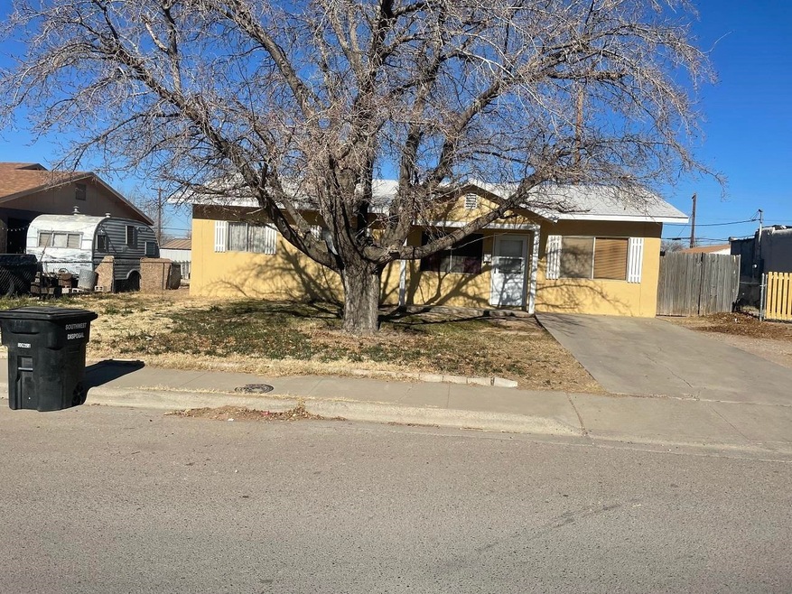 1515 Bellamah Dr, Alamogordo, NM 88310 - photo 1