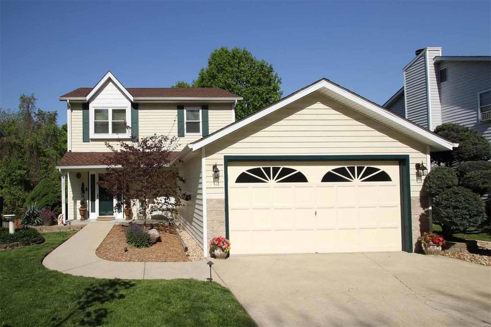 1301 Jacquelyn Ct, Maryville, IL 62062 - photo 1