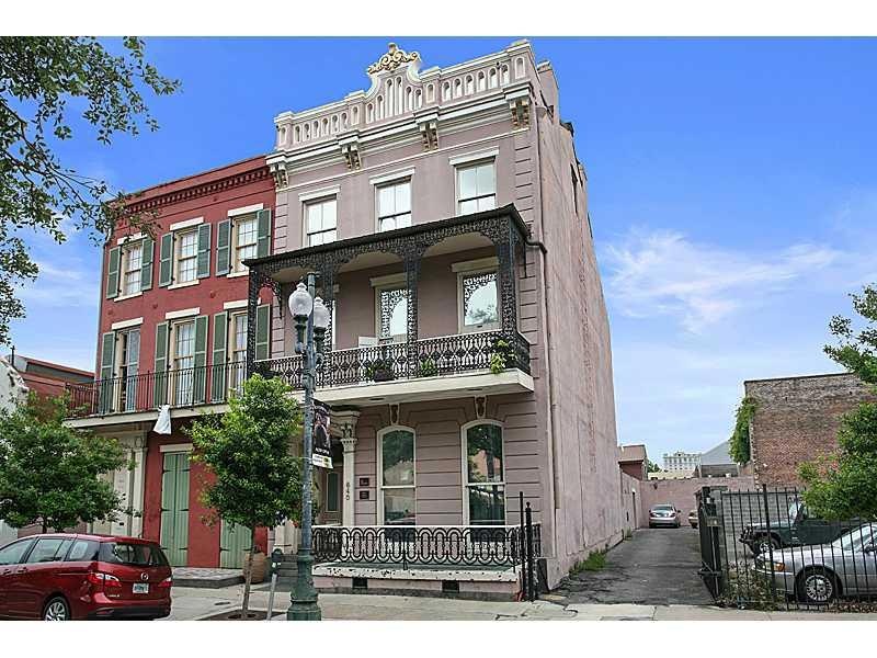 842 Camp St unit 3, New Orleans, LA 70130 - photo 1