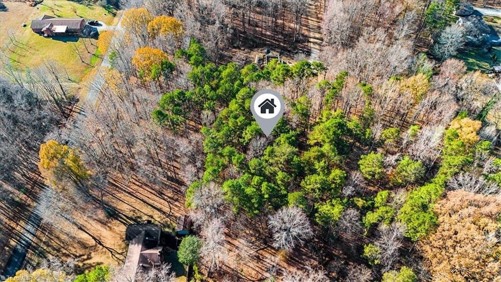 4508 Alex Dr, Greensboro, NC 27406 - photo 1