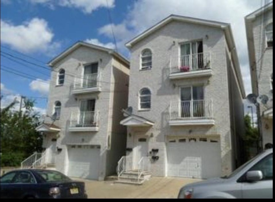 198 Orient Ave, Jersey City, NJ 07305 - photo 1
