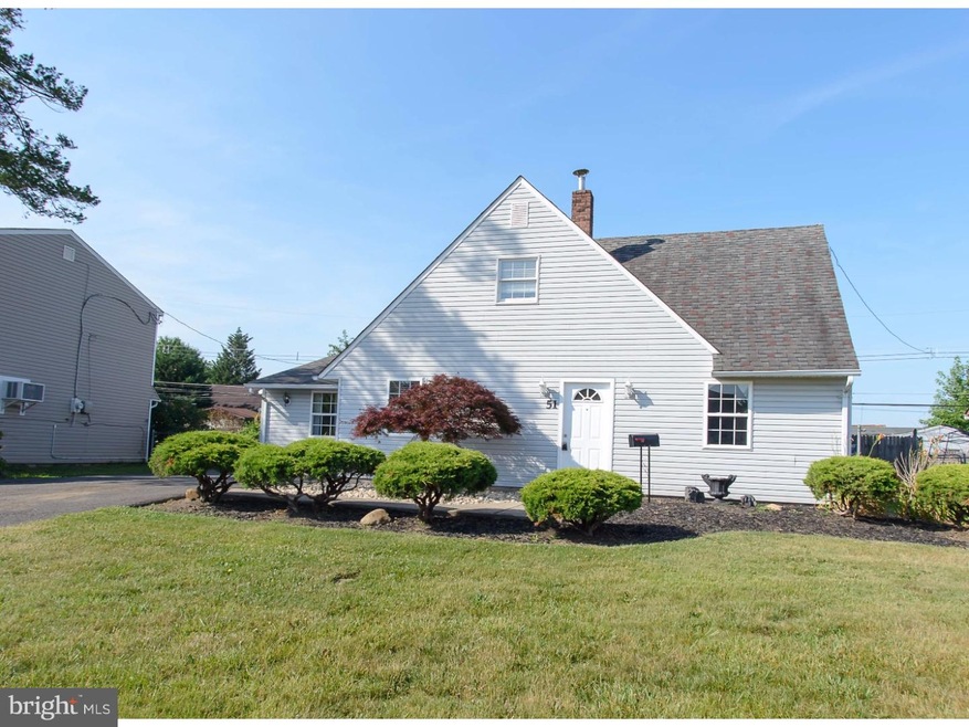 51 Apricot Ln, Levittown, PA 19055 - photo 1