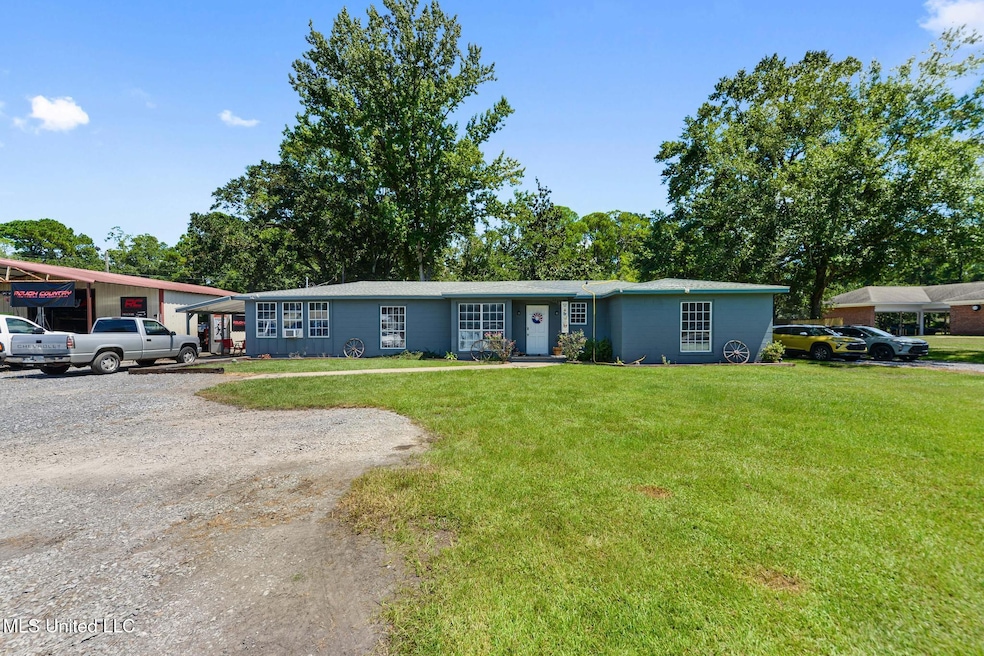 7621 Elder Ferry Rd, Moss Point, MS 39563 - photo 1