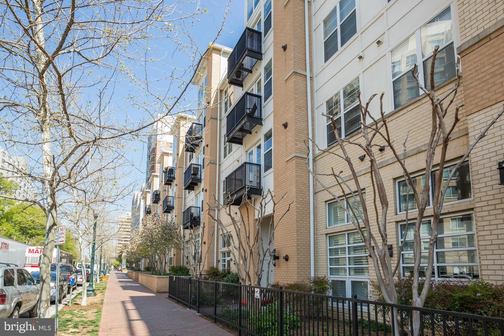 Silverton Condominiums, Silver Spring, MD 20910 - photo 1