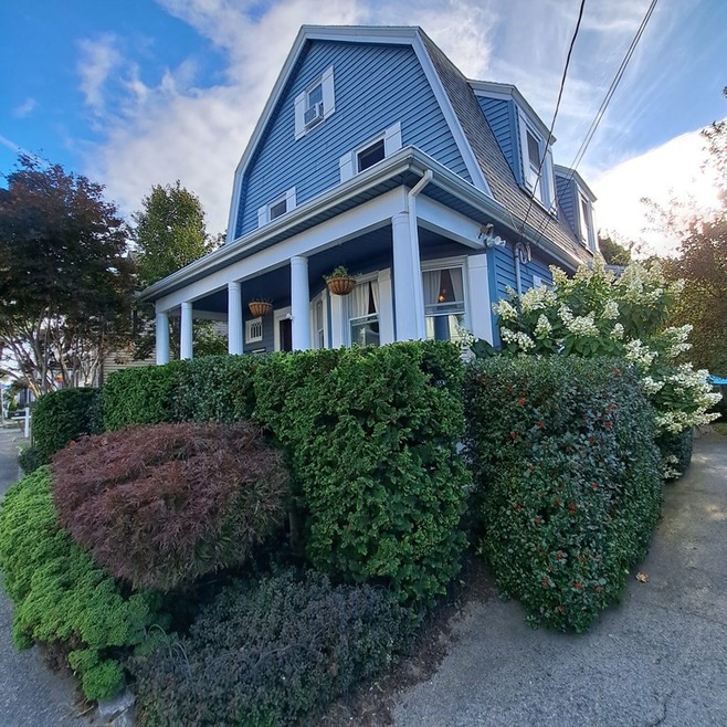 94 Pine St, Swampscott, MA 01907 - photo 1
