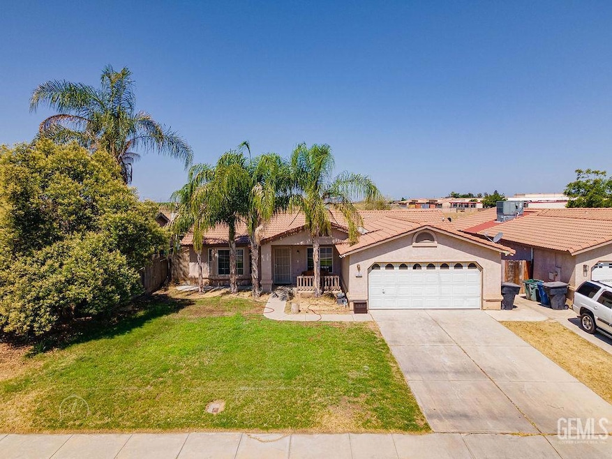 Pending $339,900 • Co-Listing Agent