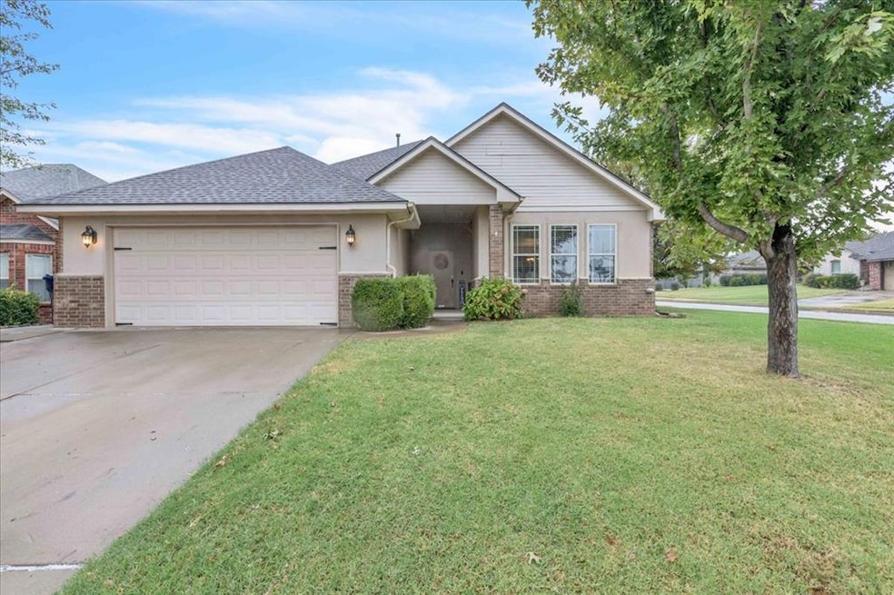 Sold $250,000 • Co-Listing Agent