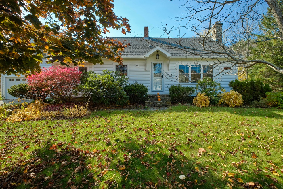 14 Cobb Rd, Camden, ME 04843 - photo 1