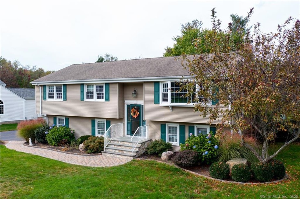 51 Farms Village Rd, Rocky Hill, CT 06067 - photo 1