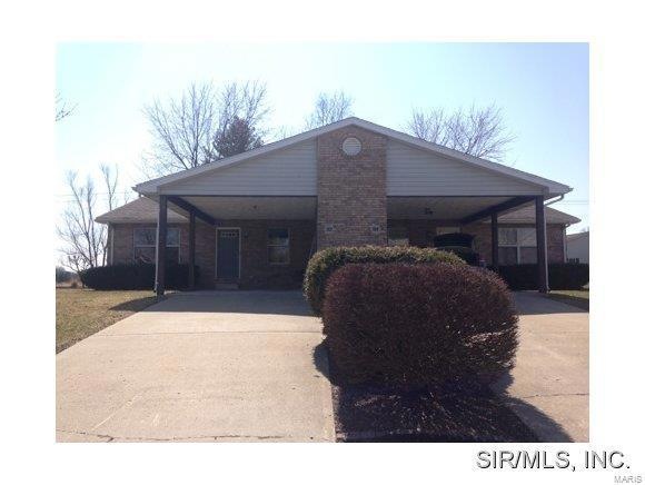 100 Southgate Dr, Freeburg, IL 62243 - photo 1