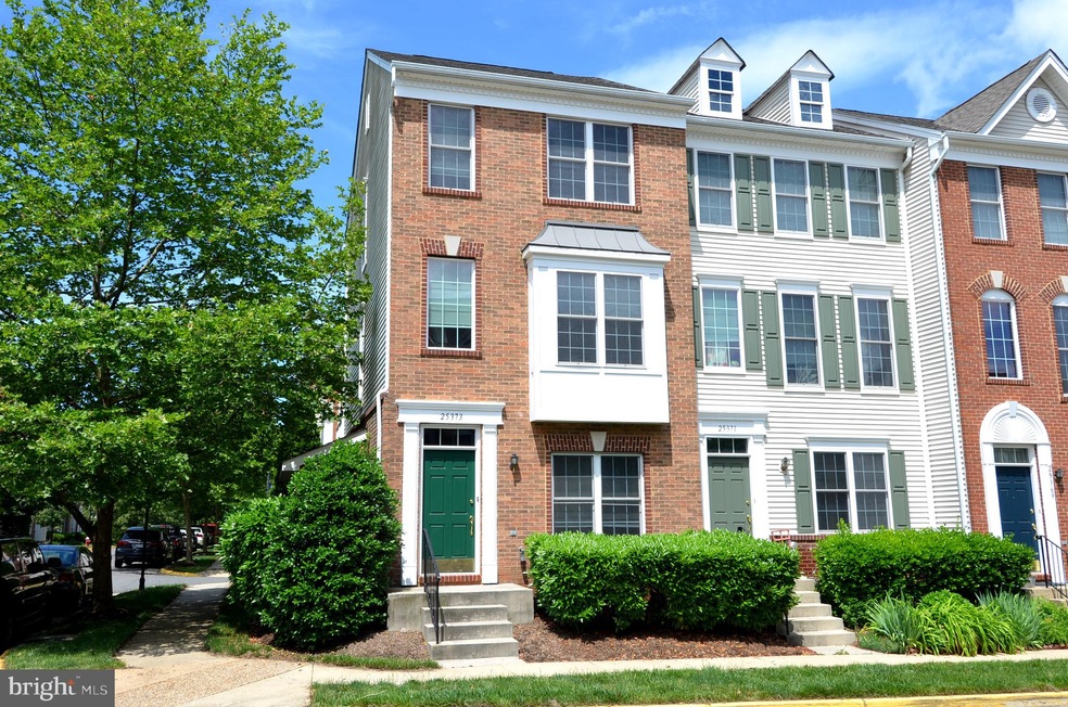 25373 Shipley Terrace, Chantilly, VA 20152 - photo 1