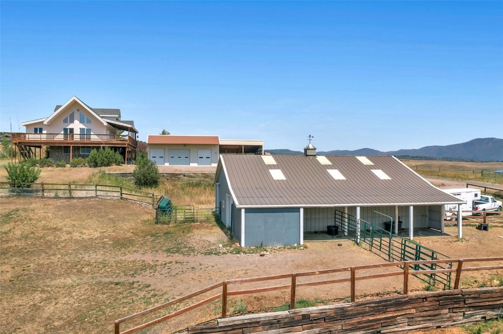 31255 Redtail Ln, Steamboat Springs, CO 80487 - photo 1