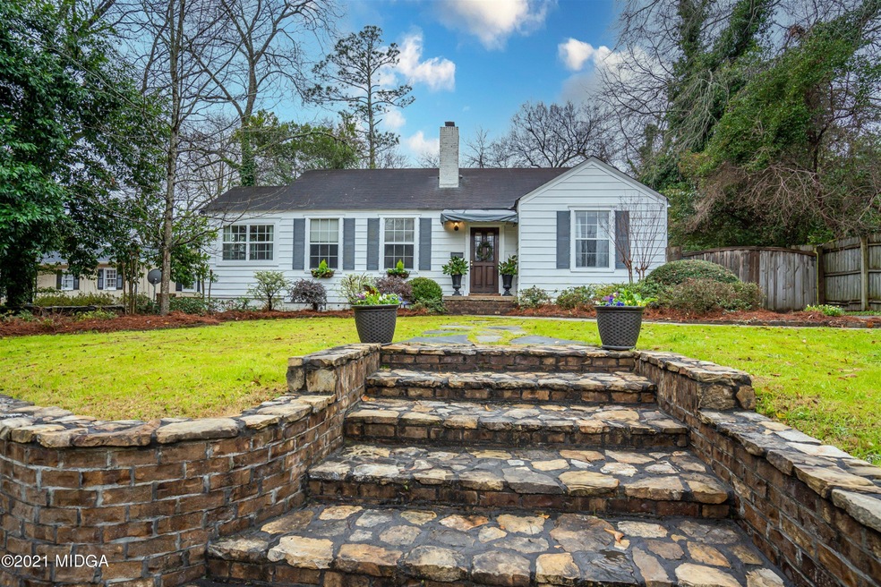 3722 Avon Rd, Macon, GA 31204 - photo 1