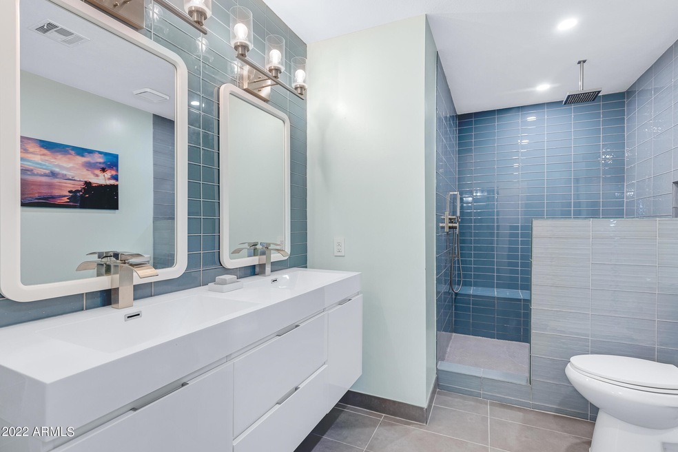 3841 W Ivanhoe St-29