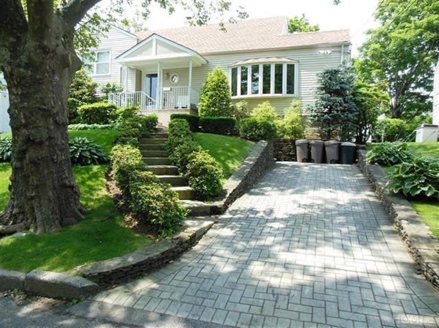 13 Allendale Rd, Yonkers, NY 10710 - photo 1
