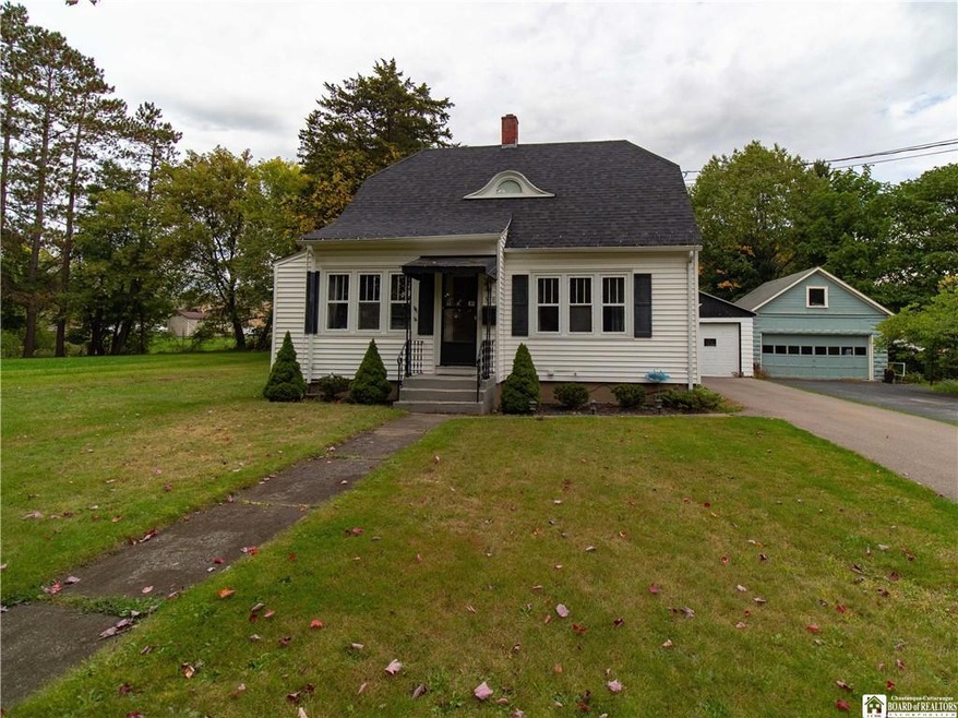 516 W Falconer St, Falconer, NY 14733