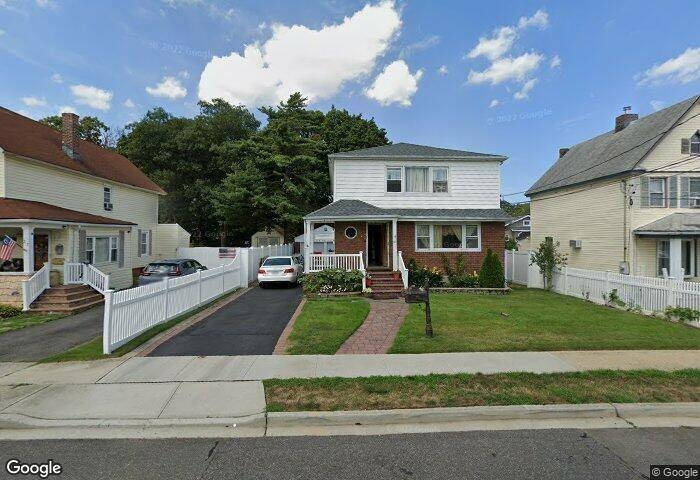 Pending $595,000
