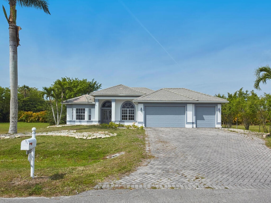 18307 Royal Hammock Blvd Naples FL 34114