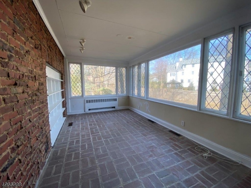 7 Delbarton Dr, Short Hills, NJ 07078 - photo 1