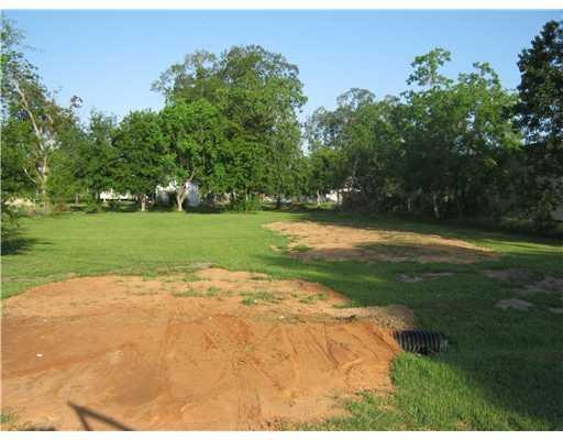 Land/Lot.