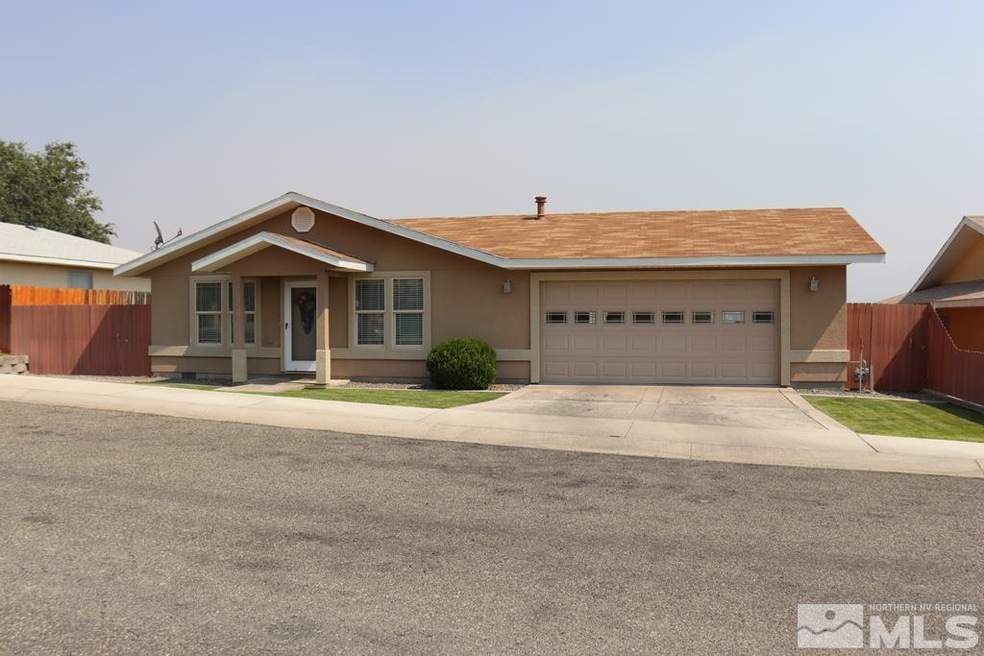 834 Lonnie Ln, Winnemucca, NV 89445 - photo 1