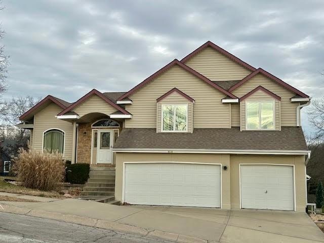 6958 N Atkins Ave, Kansas City, MO 64152 - photo 1