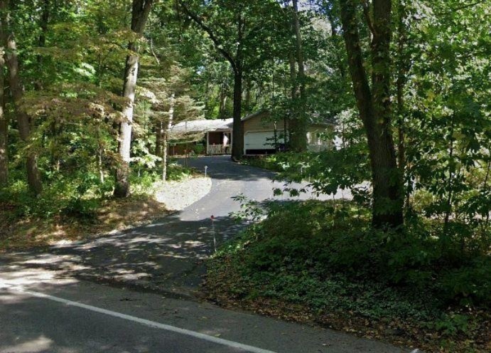 9085 Vanderbilt Ave, Portage, MI 49024 - photo 1