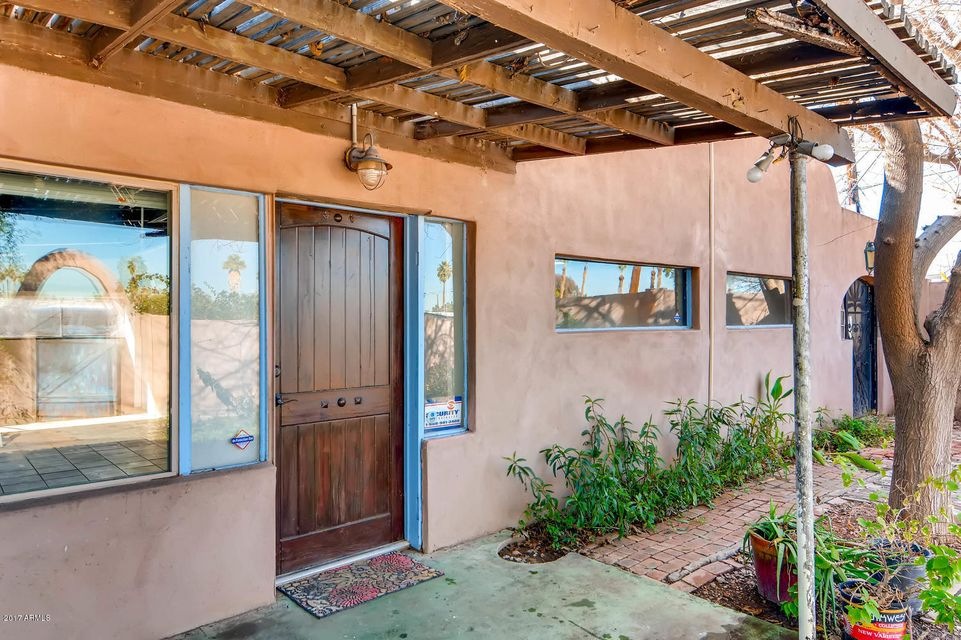 3924 N 22nd St Phoenix AZ-large-001-7-Ex
