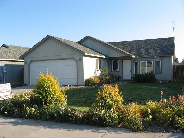 3270 SW Metolius Ave, Redmond, OR 97756 - photo 1