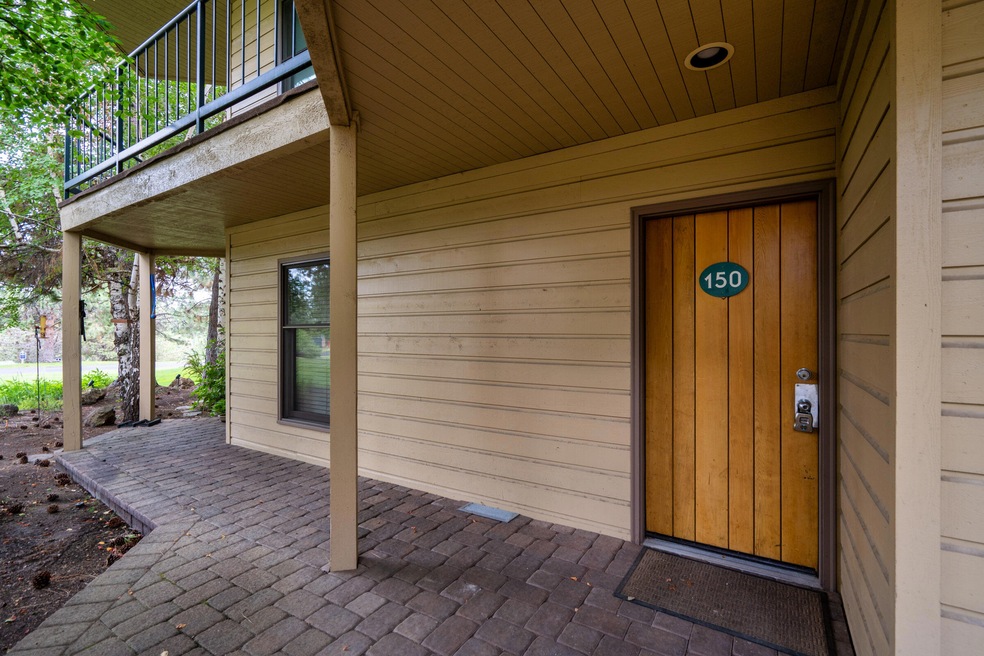 19717 SW Mount Bachelor Dr unit 150, Bend, OR 97702 - photo 1